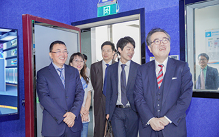 日本驻广州总领事石塚英树到访米乐官网 望促进中日教育合作与交流