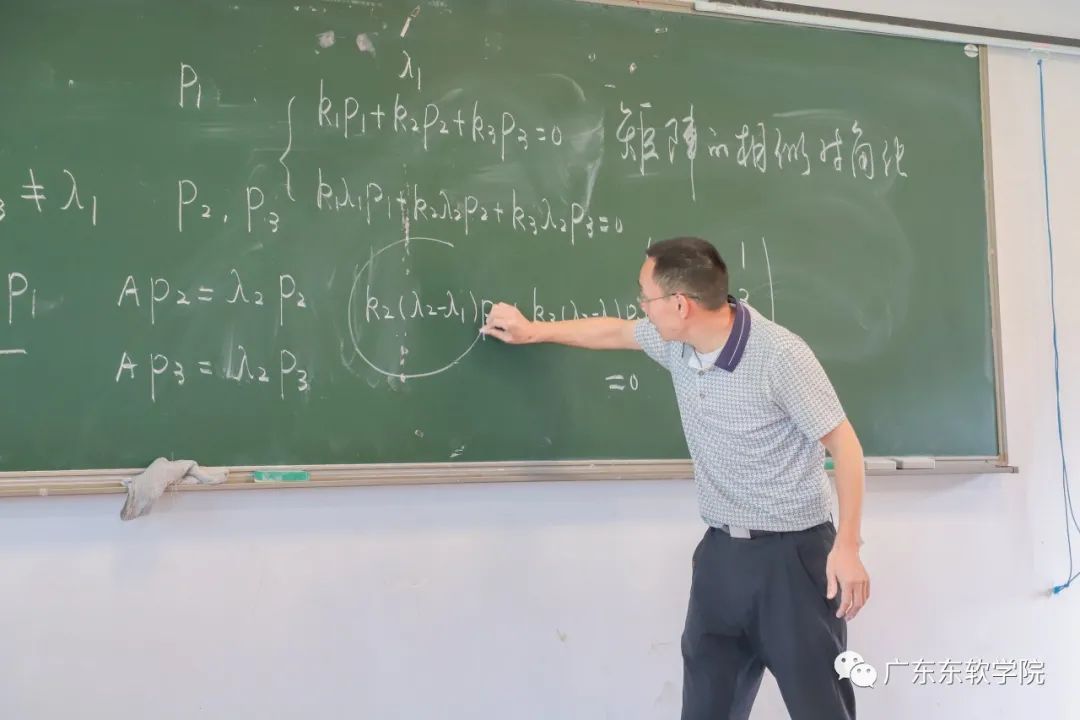 0a292e80864e4eb3b32443d689904959.jpg 0a292e80864e4eb3b32443d689904959.jpg