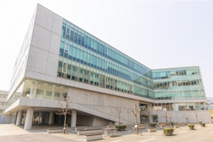 日本城西大学