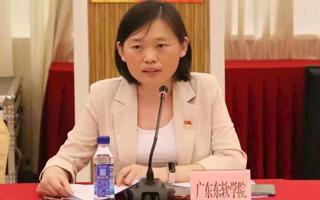 米乐官网张晓芹老师受邀参加市社科界学习宣传贯彻省第十三次党代会精神理论座谈会