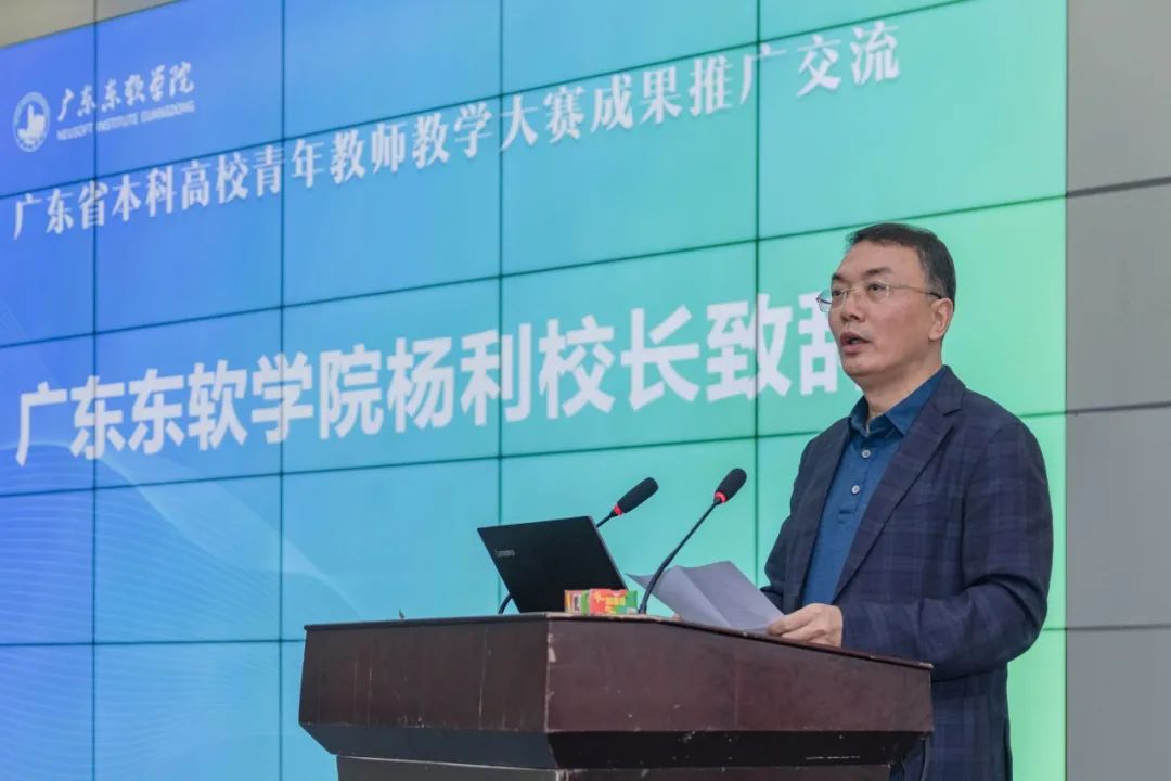 555acb4e8ab0414f87f9f88362f7091f.jpg 555acb4e8ab0414f87f9f88362f7091f.jpg