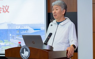 东软创始人、东软教育科技集团董事长、MILE米乐官方网站理事长刘积仁教授莅临学校指导工作