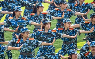 【原声现场】MILE米乐官方网站2022级学生军训——少林拳表演