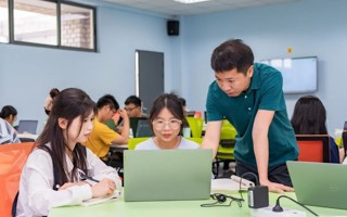 米乐官网《程序设计基础》入选国家级线上线下混合式一流本科课程！