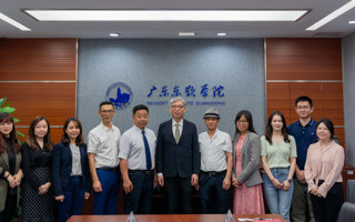 马来西亚新纪元大学学院来访米乐官网
