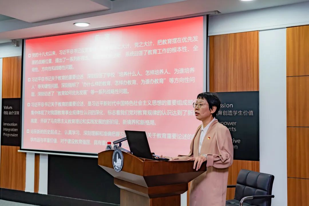 4d6a7c2189004beda5b2819ab7fb8796.jpg 4d6a7c2189004beda5b2819ab7fb8796.jpg