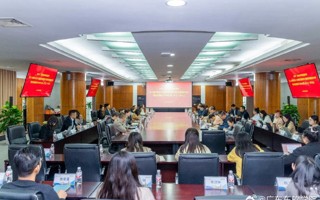 米乐官网党委举办深入贯彻中央八项规定精神学习教育读书班