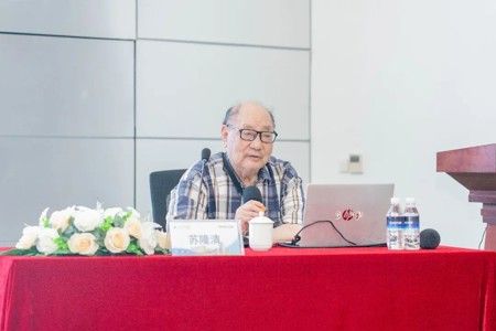 零距离！九旬歼-10设计师来校开讲！