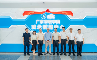 【腾讯新闻】AI赋能一站式服务，MILE米乐官方网站打造“就业友好型”校园