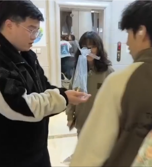 647471284b144d929eb8ec6c053ce458.png 647471284b144d929eb8ec6c053ce458.png
